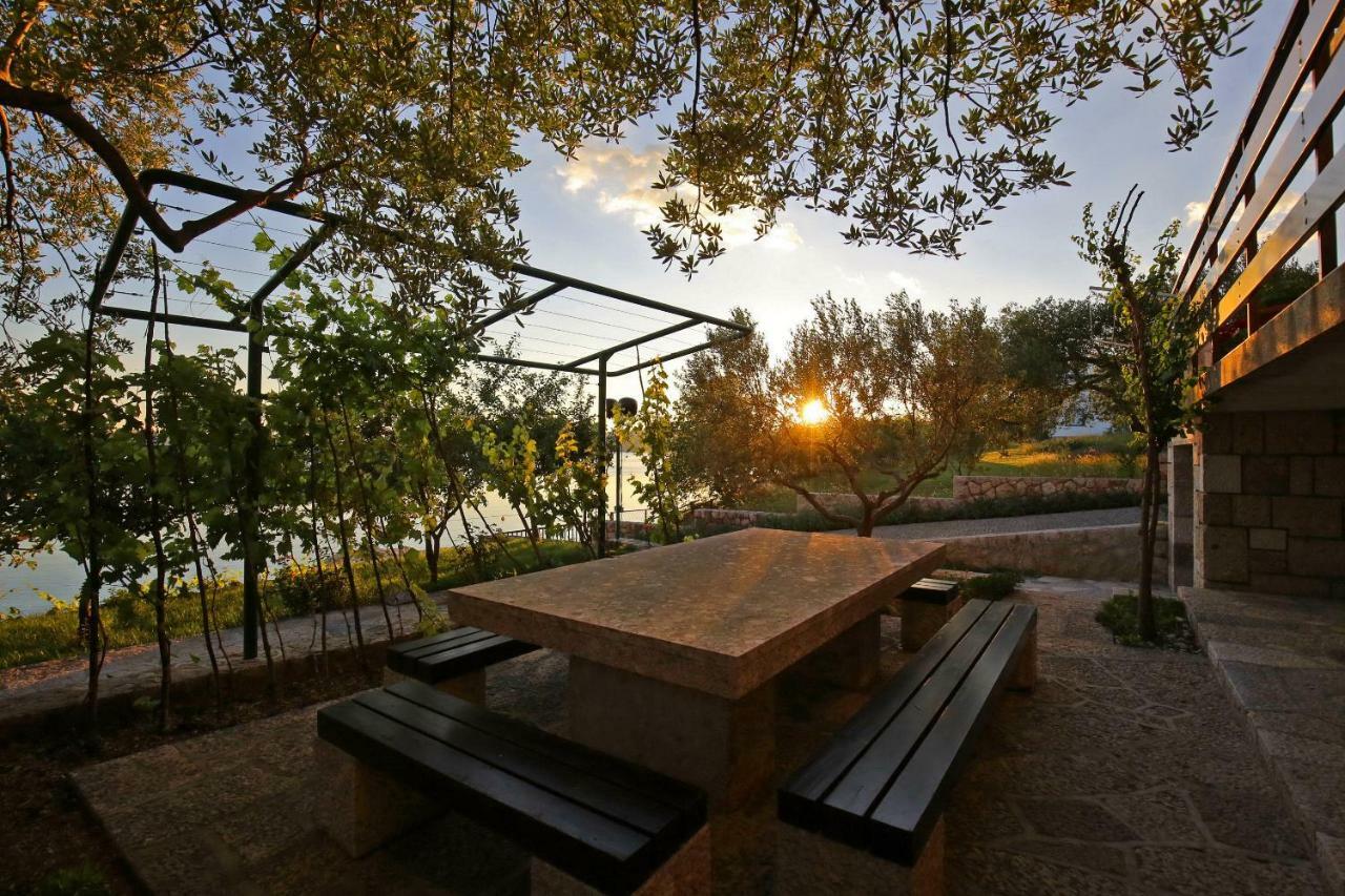 Apartman Baredine Maslenica Exterior photo